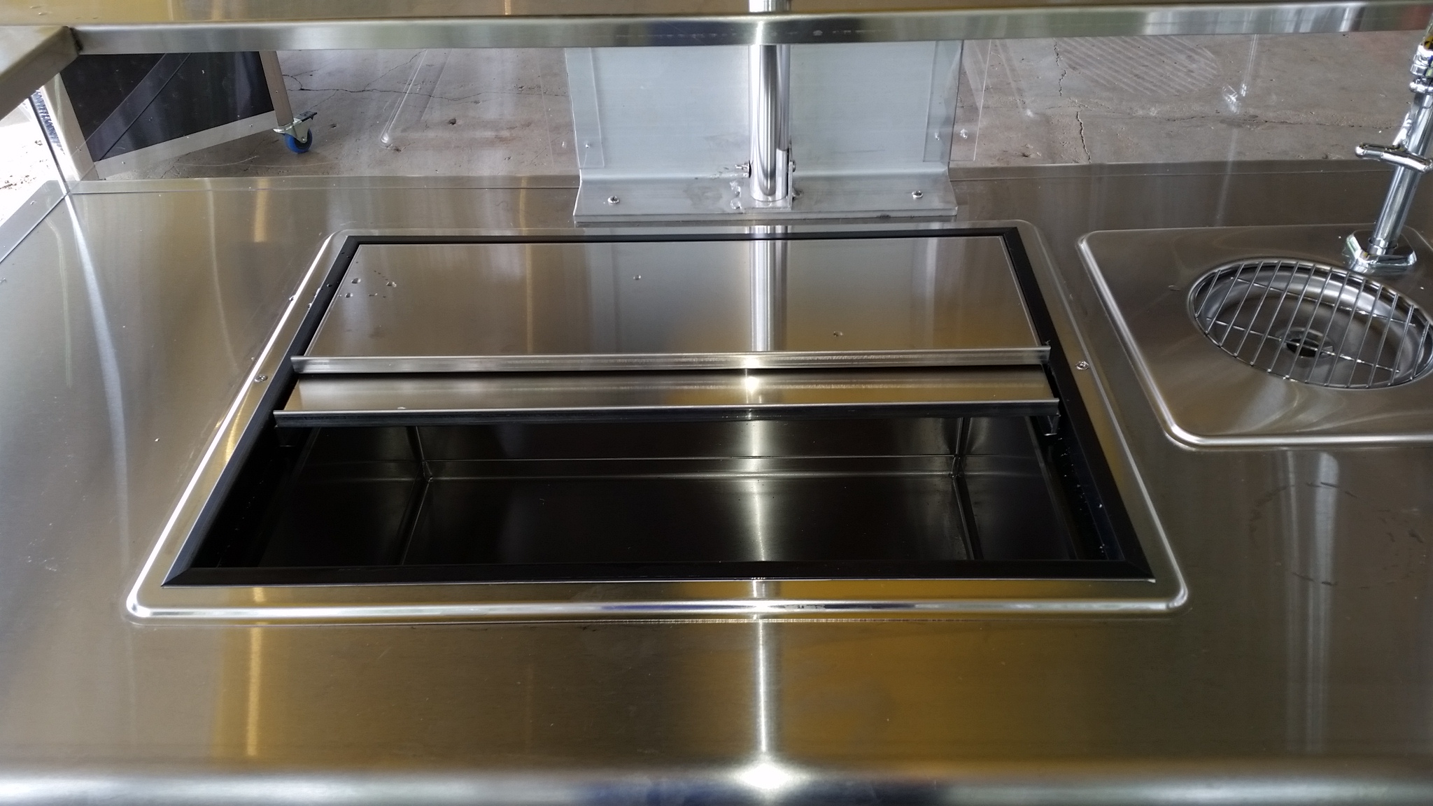 Drop-In Ice Bin